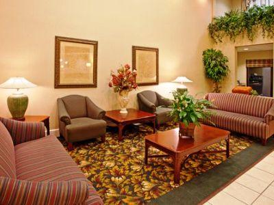 Hotel Express & By Ihg Wadsworth
