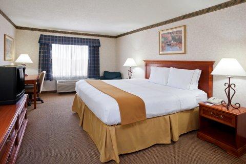 Express & By Ihg Hotel 3*