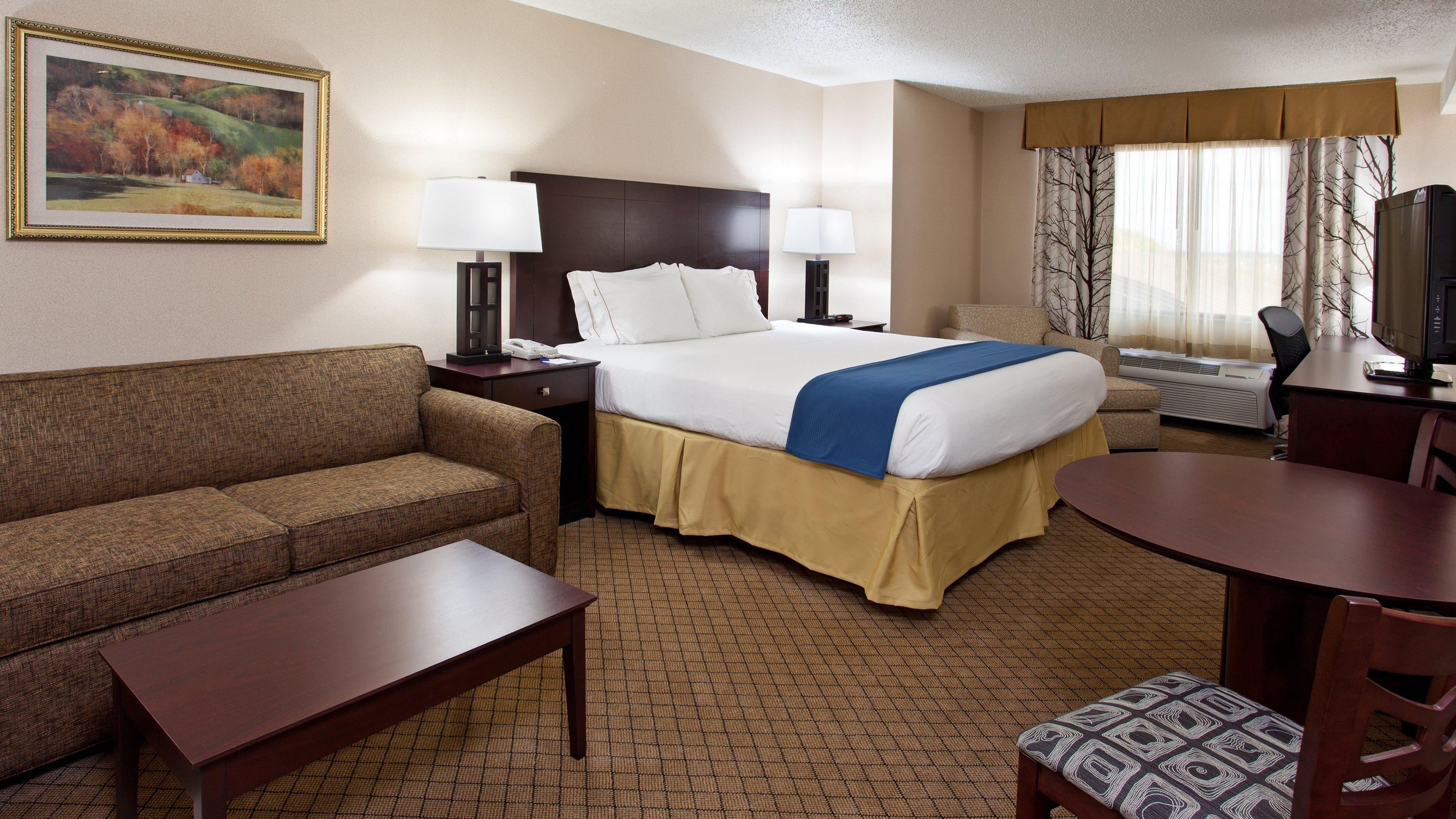 Hotel Express & By Ihg 3*