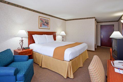 Express & By Ihg Hotel