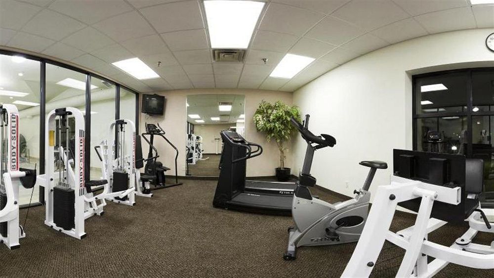 Express & By Ihg Wadsworth